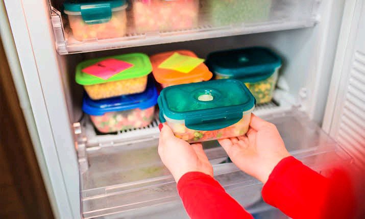 Here Are 6 Types Of Foods You Should Never Put In A Freezer, No Matter The Circumstances